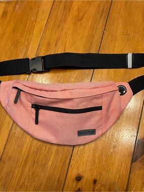 Ma too Pink Belt Bag — Stylish Crossbody Waist Pack